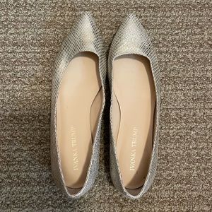 Ivanka Trump Gold Snakeskin Flats Size 7